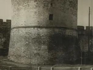 Восстановленный из руин. К 75-летию начала реставрации Нижегородского кремля. Кладовая башня